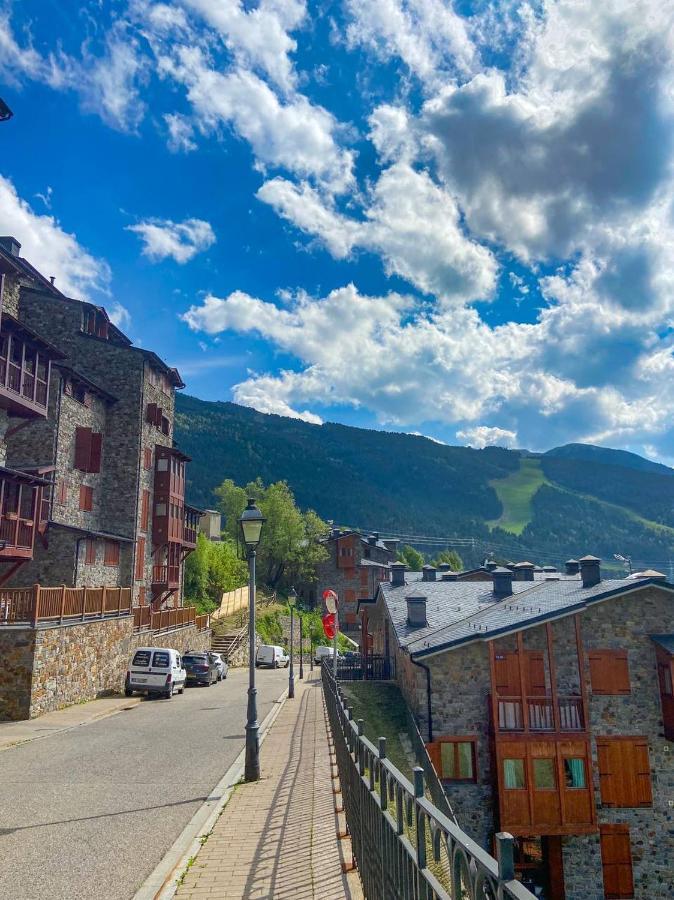 Naturaleza En Soldeu - Disfruta En Familia De Terraza Con Vistas - Parking Gratis Canillo Extérieur photo